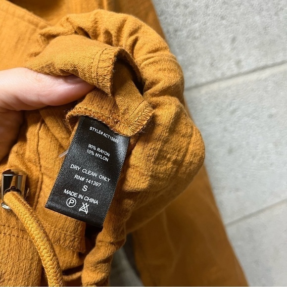 Astr The Label En Route Jacket in Caramel - Picture 9 of 11